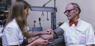 Medicare Pay Cuts Will Hurt Seniors’ Care, Doctors Argue